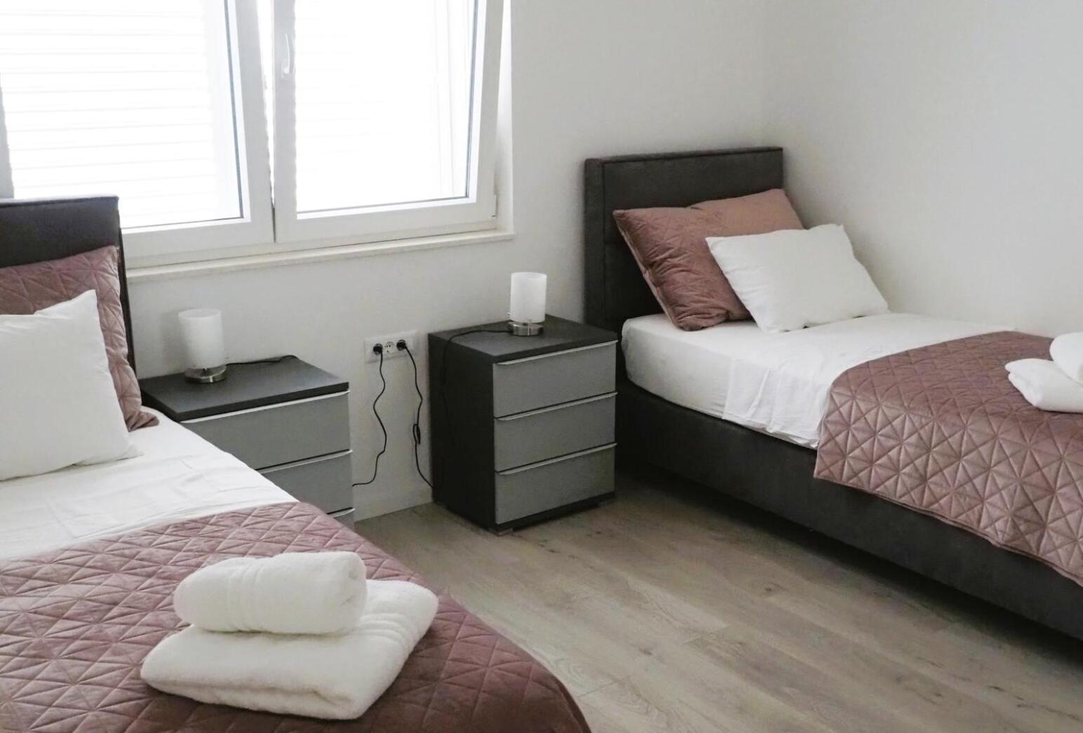 Arte Oliva Bed & Breakfast Grebaštica Exterior foto